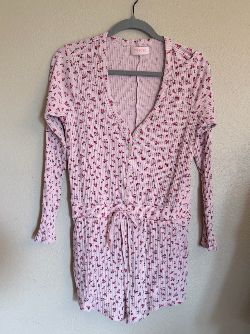 PINK Victoria's Secret Light Pink Long-Sleeve Floral Ribbed Romper